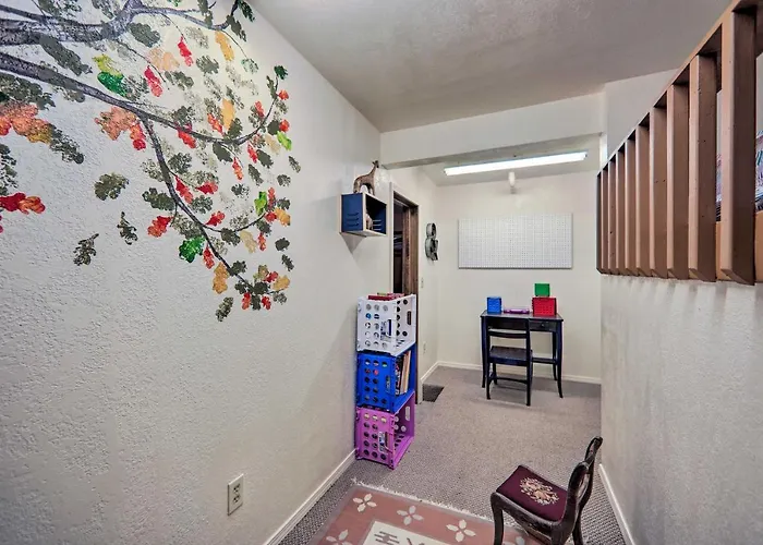 Game & Fenced Yard! Family Retreat Holiday home Munds Park