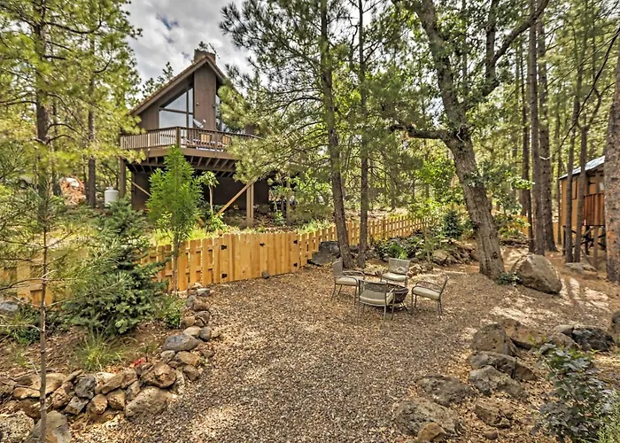 Holiday home Game & Fenced Yard! Family Retreat Munds Park
